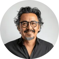 專家團隊成員為您提供支援 - hth